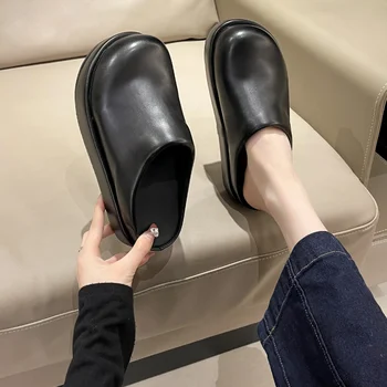 Kadınlar için Ayakkabı 2023 Yeni Temel kadın Terlik Platformu Basit Rahat Terlik Kadın Sünger Alt Kapalı Ayak Ayakkabı Kadın