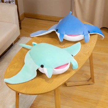 70/90CM Sevimli Şeytan Balık peluş oyuncaklar Simülasyon Uçan Işınları Doldurulmuş Hayvanlar Bebek Simülasyon Köpekbalığı Yastık Oyuncaklar Çocuklar için hediye