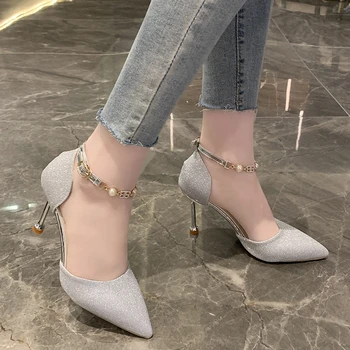 2023 Bayan Ayakkabıları Marka Toka Kayış kadın Yüksek Topuklu Yaz Katı Ofis ve Kariyer Seksi Metal Dekorasyon Yüksek Topuklu Ayakkabılar