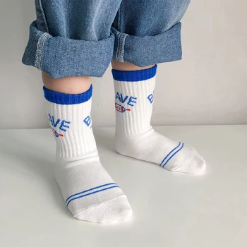 3 Pairs Lot Çocuk Bahar pamuklu uzun çorap Kız Erkek Çocuklar Bebek Tulumları Sevimli Komik Kawaii Popüler diz üstü çorap Baskı