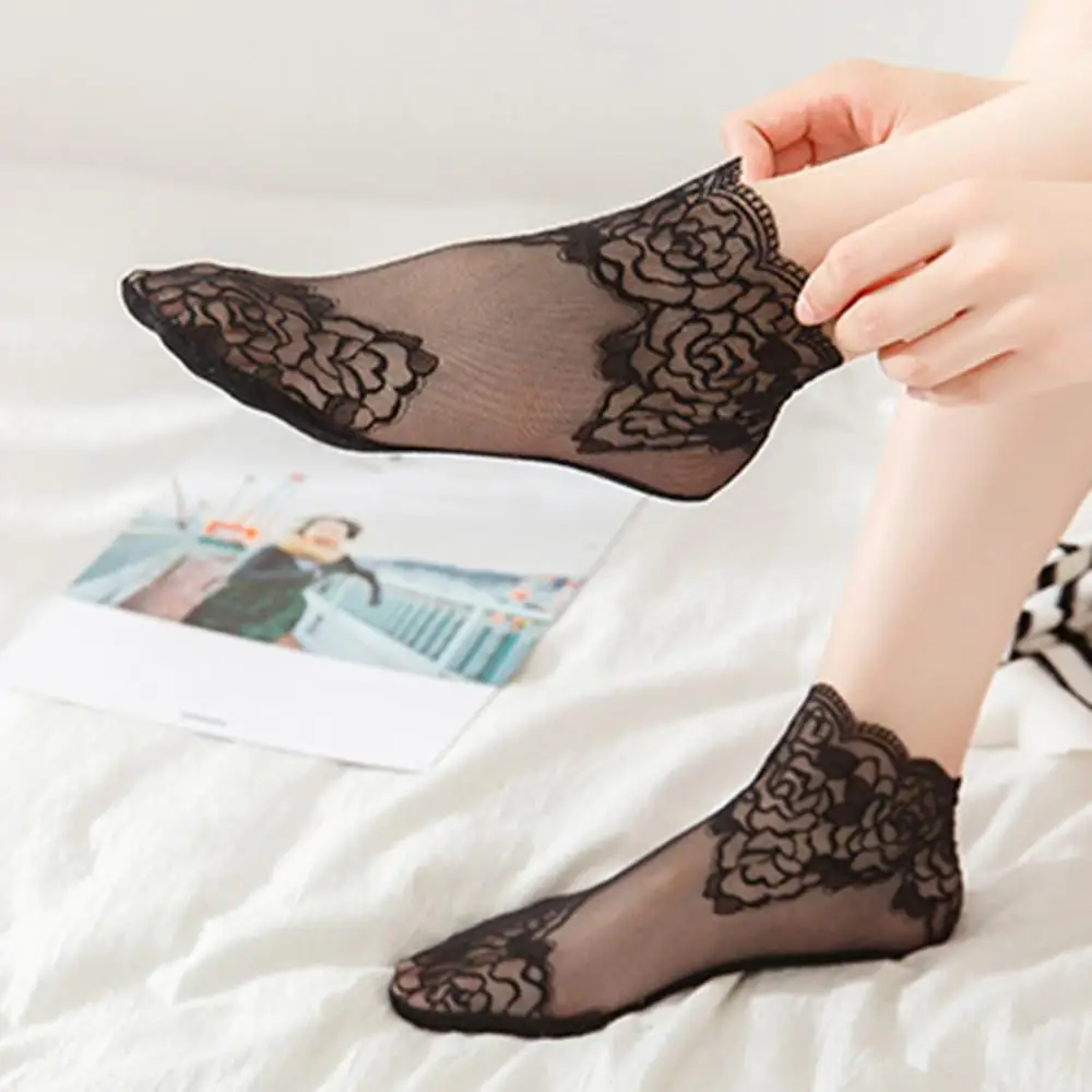 Kadın Kızlar Yaz Çorap Tarzı Dantel Çiçek Kısa Çorap İnce Şeffaf Elastik Örgü Çorap Nefes Halhal Görüntü 3